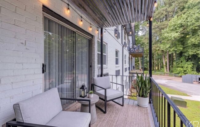 1 bed, 1 bath, 672 sqft, $1,175, Unit 2010-12