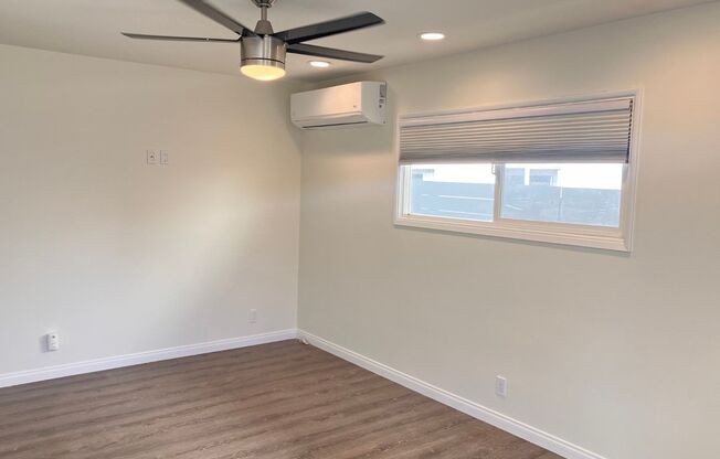 2 beds, 1 bath, 800 sqft, $2,850, Unit 1/2