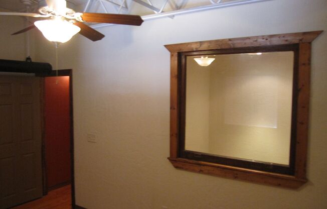 3 beds, 2 baths, 1,300 sqft, $1,525, Unit AW 111