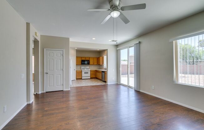 Large home near Aliante*Close to area schools and shopping centers*