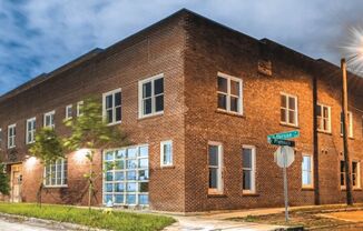 Modern, Industrial Flats in Tampa Heights
