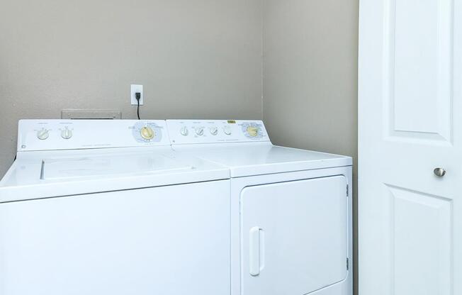 Gessner Park - Apartment Living in Houston, TX