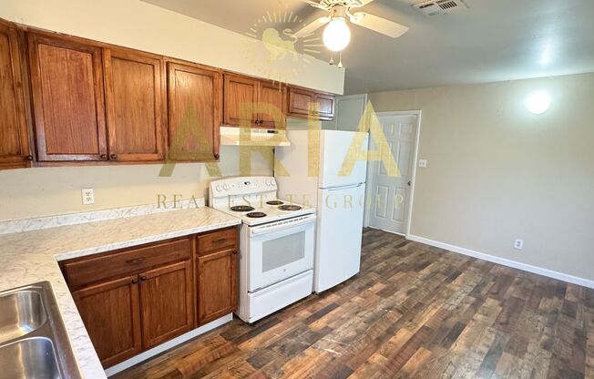 3 beds, 1 bath, $1,250