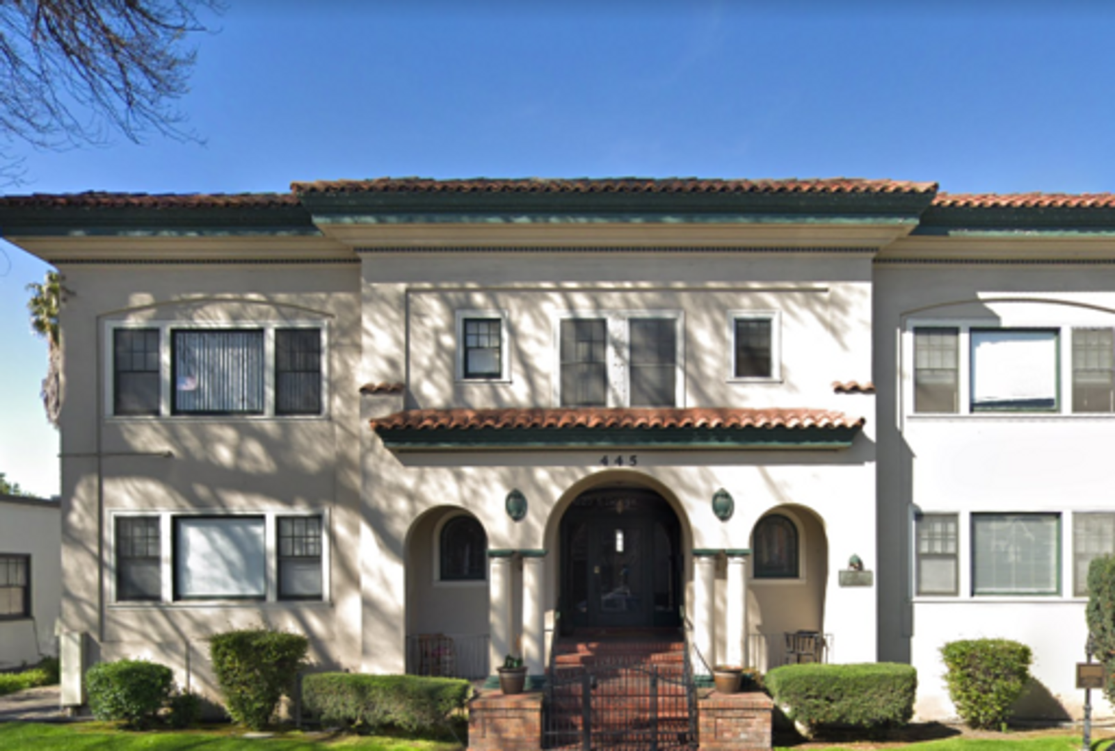 445 S. 3rd St.