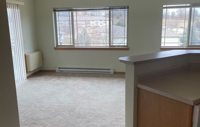 1 bed, 1 bath, 756 sqft, $1,485, Unit 302-301