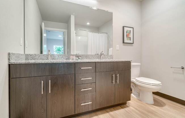 OR_HappyValley_TheElwood_2Bed_Bathroom