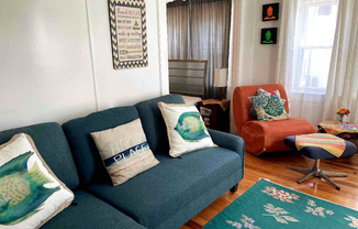 606 5 AVE
