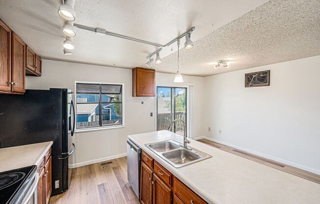 Spacious 3BD 2 Bath Home