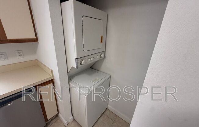 4149 S Semoran Blvd #15