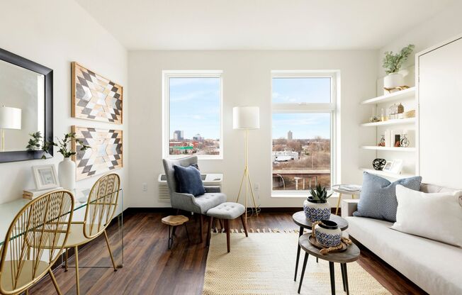Studio, 1 bath, 418 sqft, $1,100, Unit 306