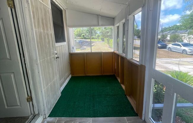 919 S WASHINGTON AVE