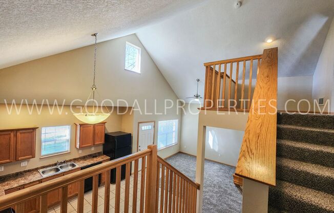 3 beds, 2.5 baths, $1,795