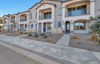 Brand New Luxurious Townhome in Warner Meadow