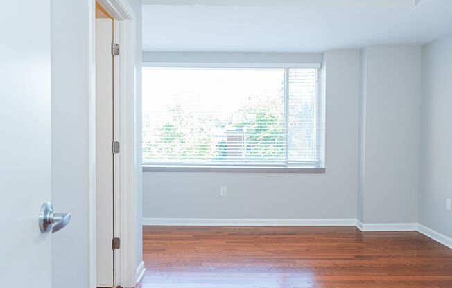 2 beds, 2 baths, 723 sqft, $2,150, Unit Apt #104