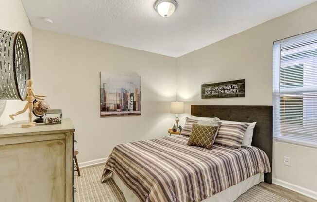 3 beds, 2 baths, 1,456 sqft, $1,999, Unit 5480