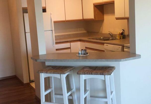 1 bed, 1 bath, 725 sqft, $927, Unit 112N