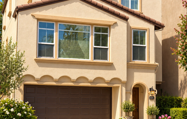 Spacious Detached Home in the Desirable Gated Breakers Community
