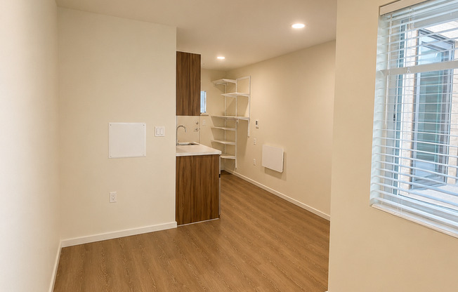 Studio, 1 bath, 175 sqft, $1,195, Unit 409-MFTE