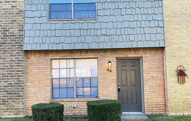 2700 N 16th St #44, Beaumont, TX 77703