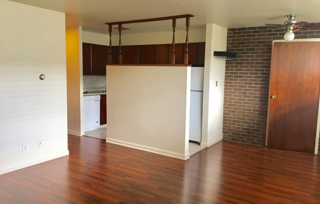 2650 9th Street BLDG (11-Plex)