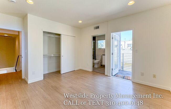 3 beds, 3.5 baths, $3,995, Unit 6548 1/2