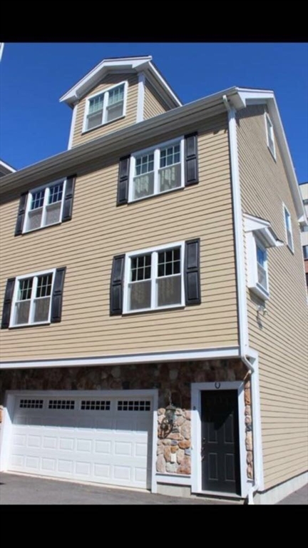 75 BRACKETT ST