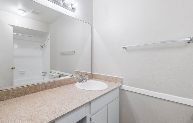 Augusta: Bathroom, at Westdale Hills, Euless Texas