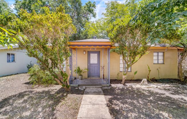 Charming Sycamore Street House