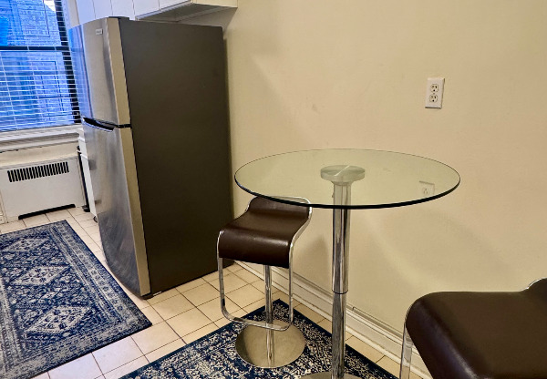 104 PALISADE AVE