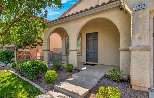 *NO CARPET* MOVE-IN READY 3-BEDROOM HOME IN SUMMERLIN GATED COMMUNITY!