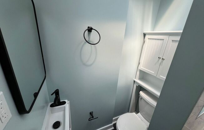 Charming 3 bedroom, 1 bathroom home located in Baltimore, MD