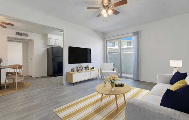 1 bed, 1 bath, 720 sqft, $1,054, Unit S1097