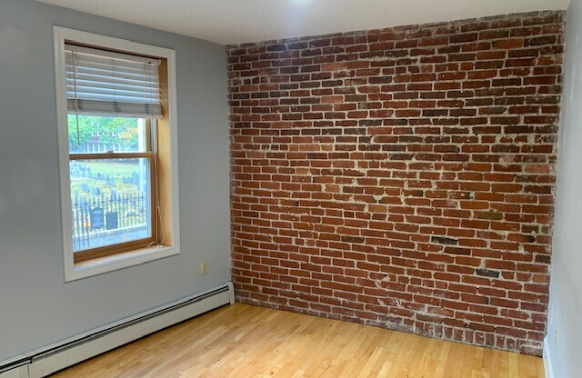 46 HULL ST