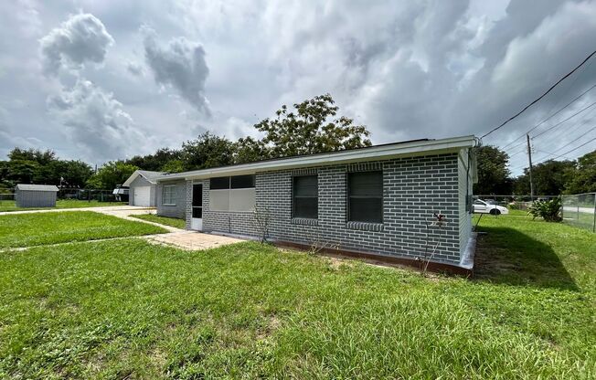 3 bedroom 2 bath Single Family Home For Rent at 5311 Yarber Dr. Cocoa, FL 32927.