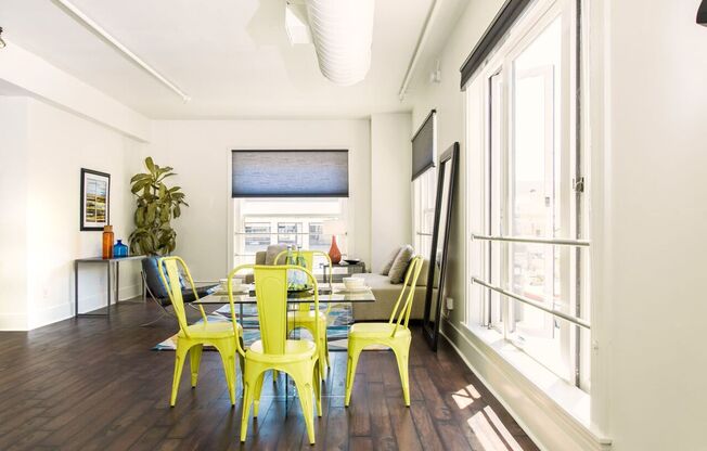 1 bed, 1 bath, 631 sqft, $2,450, Unit 1023-203