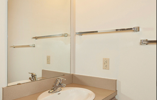 1 bed, 1 bath, 525 sqft, $1,678, Unit 104