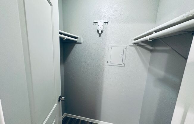 Studio, 1 bath, 500 sqft, $795, Unit 114