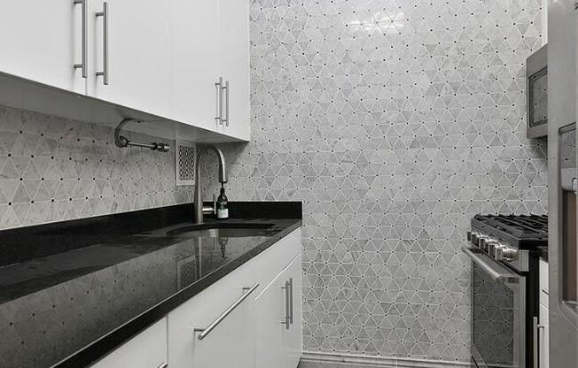 1 bed, 2.5 baths, 10,009 sqft, $6,100, Unit 24a