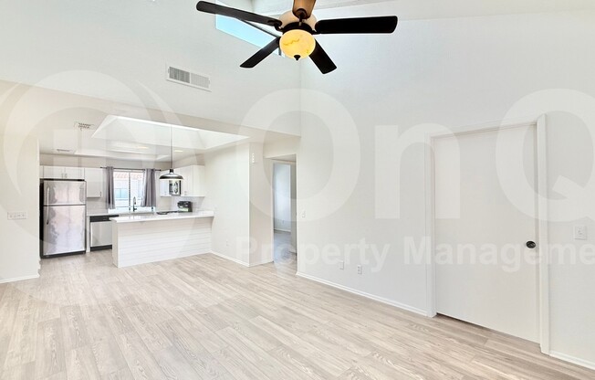 3 beds, 2 baths, 1,088 sqft, $1,700, Unit 284