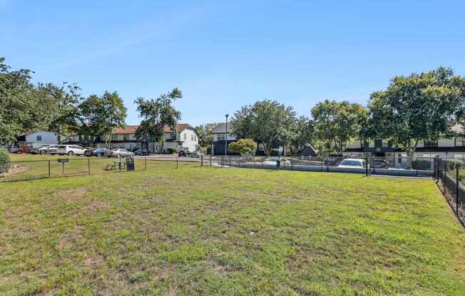 Aventura Bellevue Dog Park