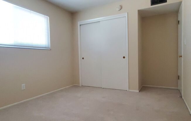 2 beds, 1 bath, $2,650