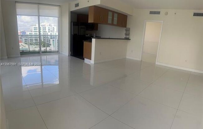 3 beds, 2 baths, $4,200, Unit # 1605
