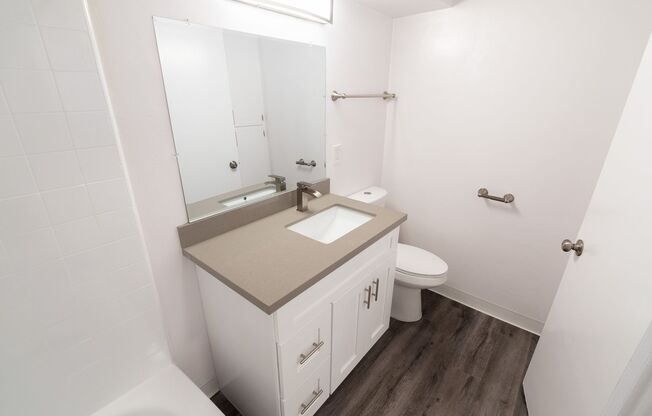 Studio, 1 bath, 615 sqft, $1,898, Unit 223