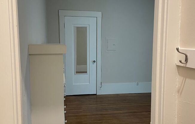 Studio, 1 bath, $1,600, Unit 2A