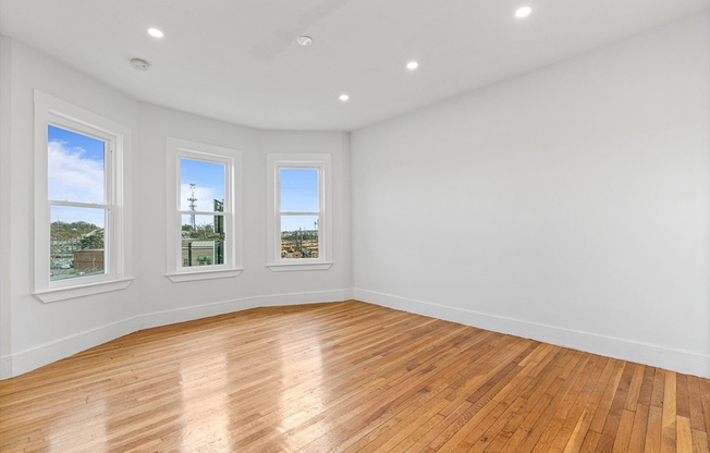 303 Hancock St.