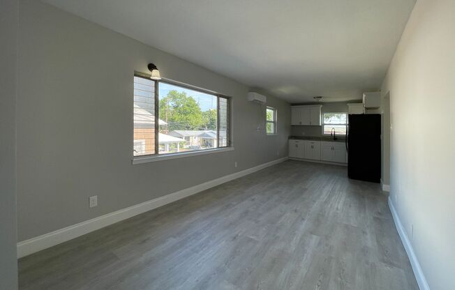 2704 E Columbus Dr.