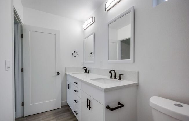 2 beds, 2 baths, 974 sqft, $3,195, Unit 4753-2