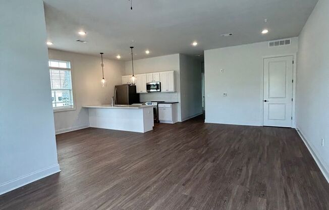 2 beds, 2 baths, 1,190 sqft, $1,800, Unit C101