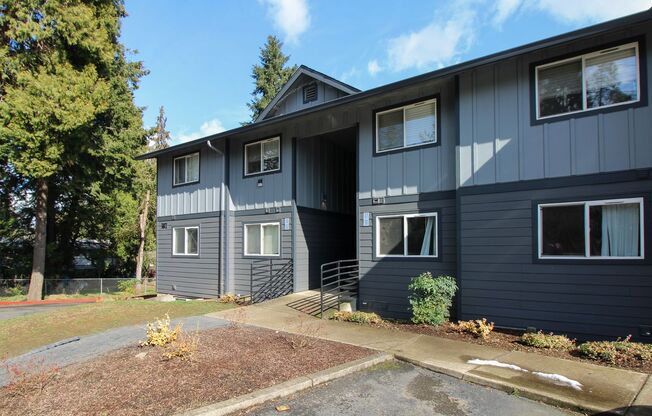 2 beds, 2 baths, 950 sqft, $1,350, Unit 34