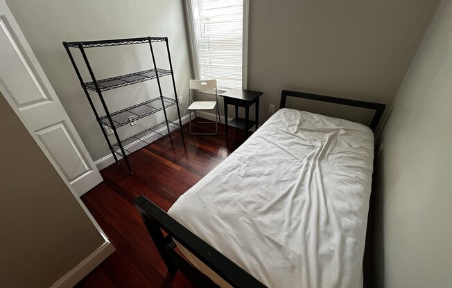 2 beds, 1.5 baths, 960 sqft, $3,600, Unit 3
